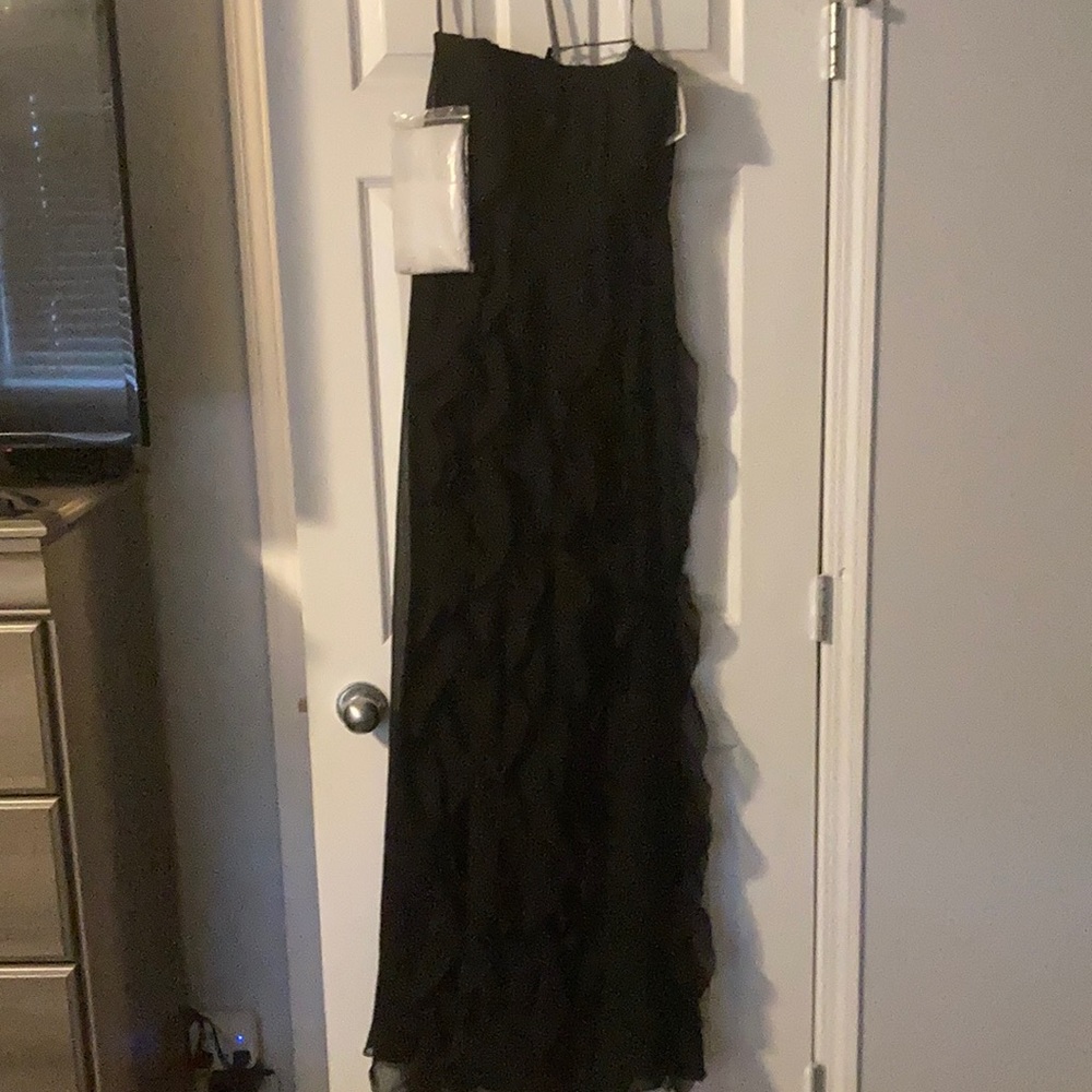 Brand - White by Vera Wang